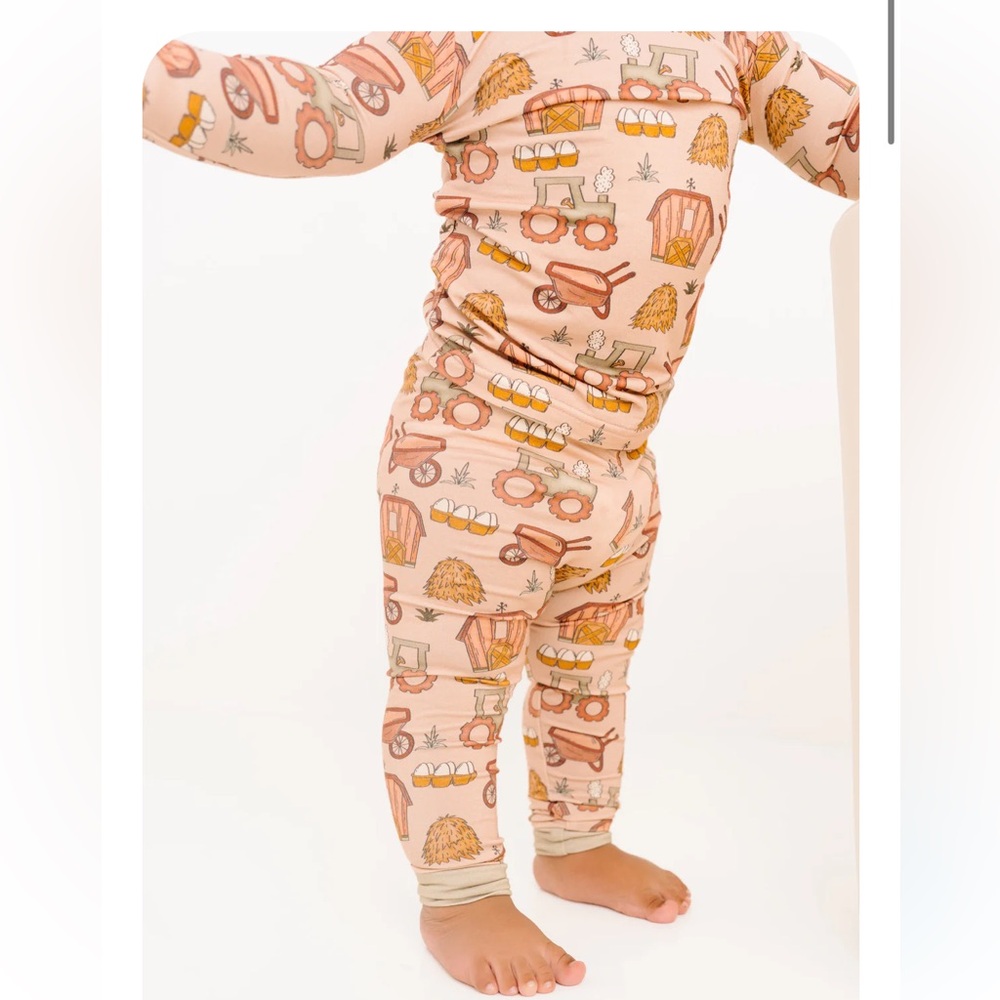 Little one shop farm bamboo 2 piece pajama 3T
